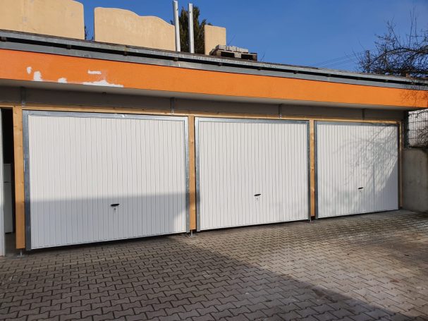 Schwingtore-Bernhardt-Montagebau